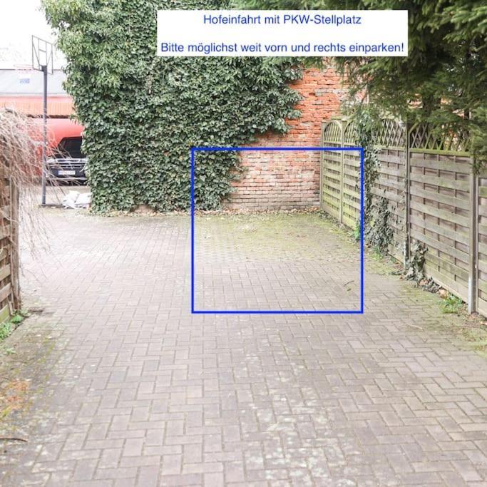 Freundliche Wohnung Mit Parkplatz Und Terrasse Neubrandenburg Bagian luar foto